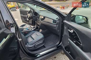 Позашляховик / Кросовер Kia Niro 2019 в 