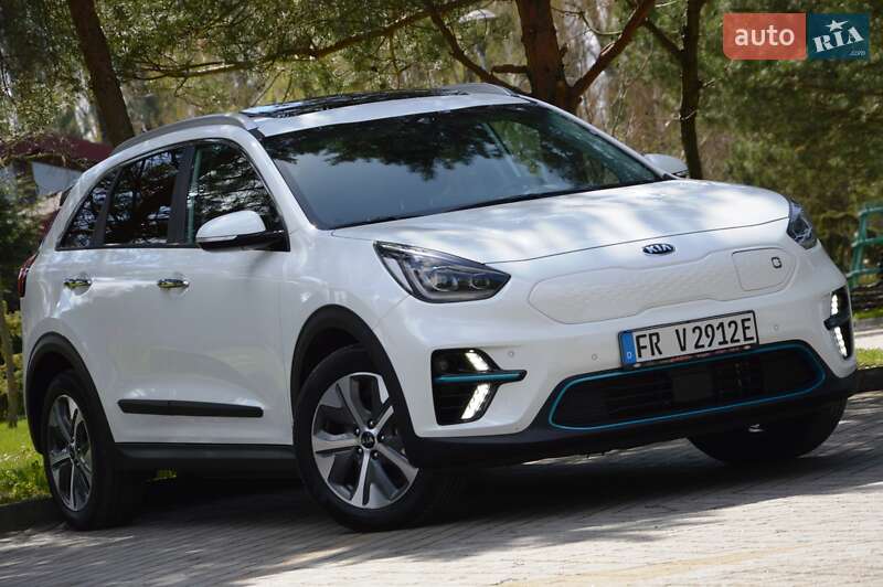 Внедорожник / Кроссовер Kia Niro 2021 в 