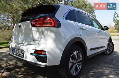 Внедорожник / Кроссовер Kia Niro 2021 в 