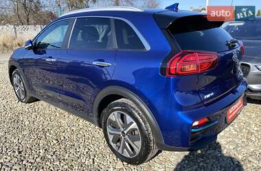 Внедорожник / Кроссовер Kia Niro 2021 в 