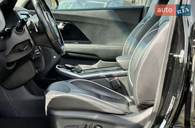 Позашляховик / Кросовер Kia Niro 2019 в 