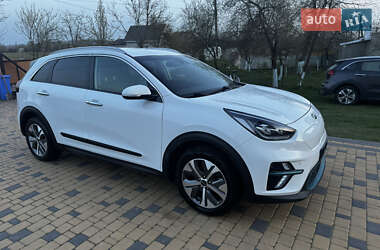 Внедорожник / Кроссовер Kia Niro 2019 в 