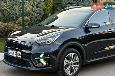 Внедорожник / Кроссовер Kia Niro 2021 в 