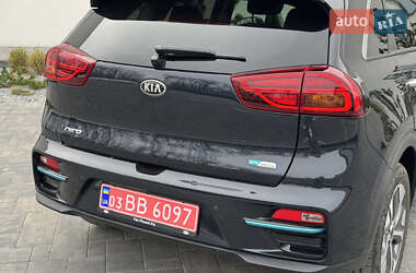 Внедорожник / Кроссовер Kia Niro 2020 в 