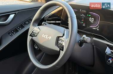 Позашляховик / Кросовер Kia Niro 2022 в 