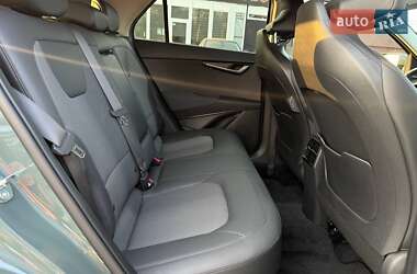 Позашляховик / Кросовер Kia Niro 2022 в 