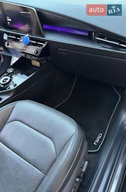 Позашляховик / Кросовер Kia Niro 2023 в 