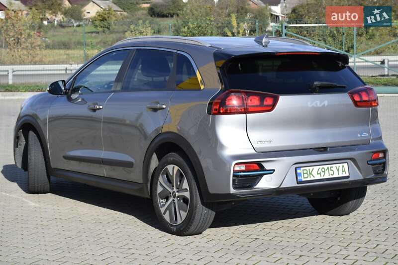 Внедорожник / Кроссовер Kia Niro 2022 в Ровно
