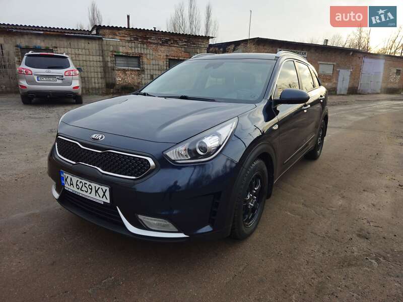 Позашляховик / Кросовер Kia Niro 2016 в Бердичеві