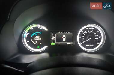 Внедорожник / Кроссовер Kia Niro 2017 в 