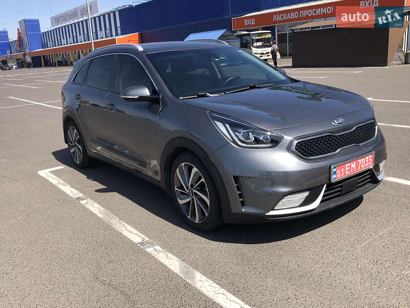 Внедорожник / Кроссовер Kia Niro 2018 в 