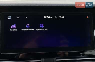 Внедорожник / Кроссовер Kia Niro 2021 в 