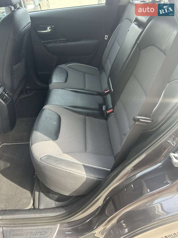 Внедорожник / Кроссовер Kia Niro 2020 в Житомире