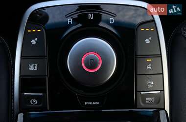 Внедорожник / Кроссовер Kia Niro 2021 в 