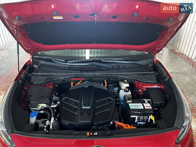 Позашляховик / Кросовер Kia Niro 2020 в Рівному