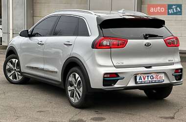 Позашляховик / Кросовер Kia Niro 2019 в 