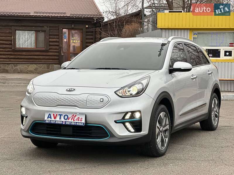 Позашляховик / Кросовер Kia Niro 2019 в Кривому Розі