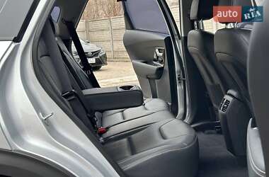 Позашляховик / Кросовер Kia Niro 2019 в 