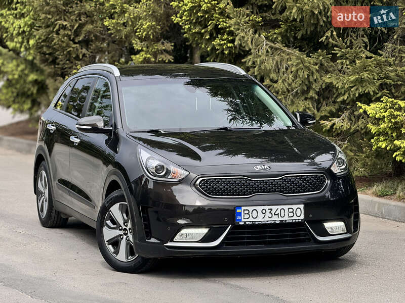 Внедорожник / Кроссовер Kia Niro 2018 в 