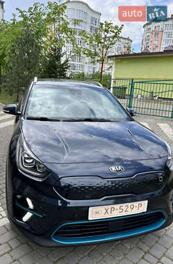 Позашляховик / Кросовер Kia Niro 2019 в 
