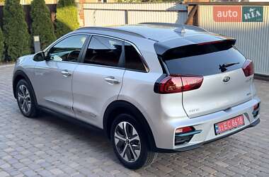 Позашляховик / Кросовер Kia Niro 2020 в 