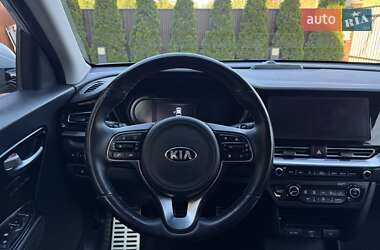 Позашляховик / Кросовер Kia Niro 2020 в 
