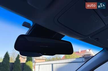 Позашляховик / Кросовер Kia Niro 2020 в 