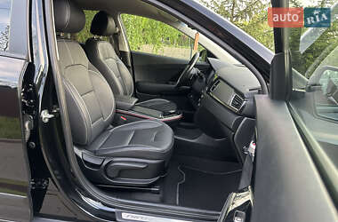 Внедорожник / Кроссовер Kia Niro 2019 в 