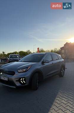 Внедорожник / Кроссовер Kia Niro 2022 в 