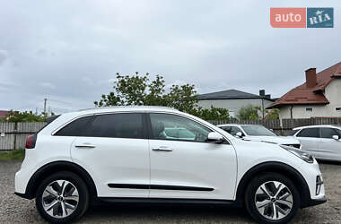 Внедорожник / Кроссовер Kia Niro 2020 в 