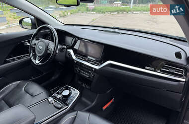 Позашляховик / Кросовер Kia Niro 2020 в 