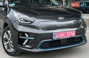 Позашляховик / Кросовер Kia Niro 2021 в 