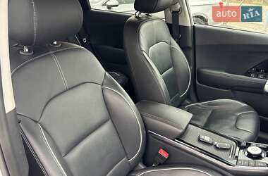 Позашляховик / Кросовер Kia Niro 2019 в 