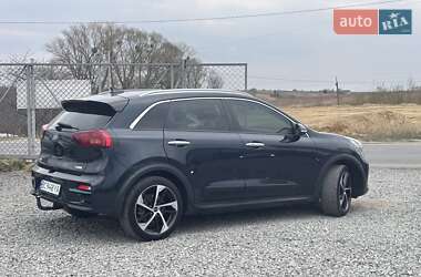 Позашляховик / Кросовер Kia Niro 2021 в 