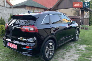 Внедорожник / Кроссовер Kia Niro 2019 в 
