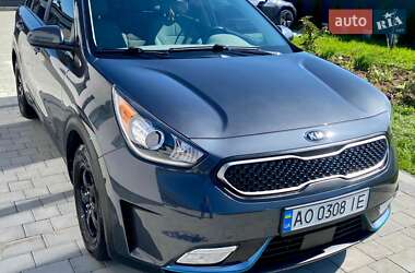 Внедорожник / Кроссовер Kia Niro 2018 в 