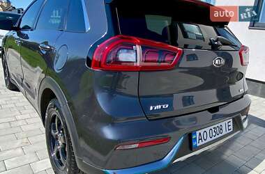 Внедорожник / Кроссовер Kia Niro 2018 в 