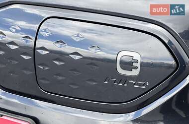 Позашляховик / Кросовер Kia Niro 2020 в 