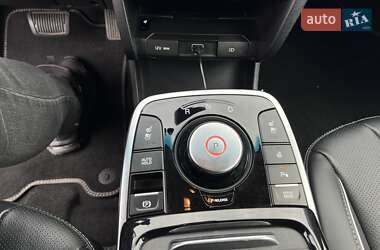 Позашляховик / Кросовер Kia Niro 2020 в 