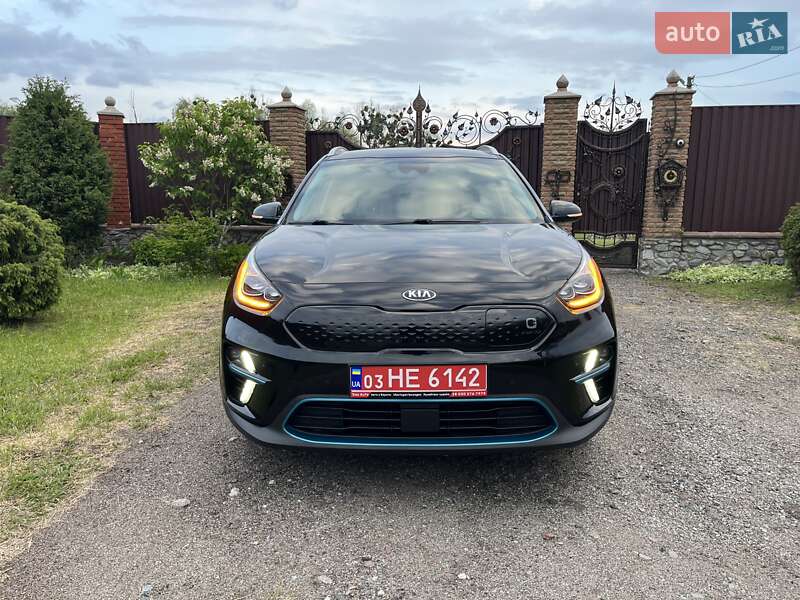 Позашляховик / Кросовер Kia Niro 2019 в 