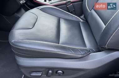 Позашляховик / Кросовер Kia Niro 2019 в 
