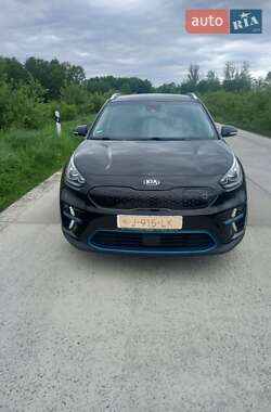Внедорожник / Кроссовер Kia Niro 2020 в 