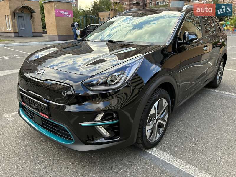 Внедорожник / Кроссовер Kia Niro 2020 в Киеве