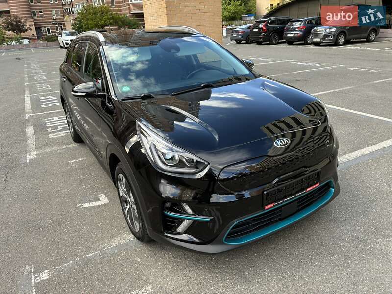 Внедорожник / Кроссовер Kia Niro 2020 в Киеве