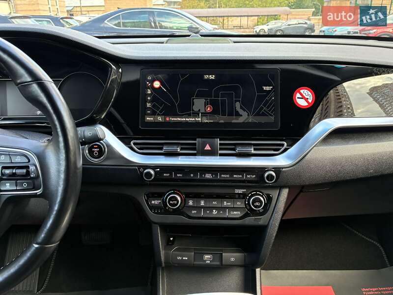 Внедорожник / Кроссовер Kia Niro 2020 в Киеве
