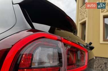 Позашляховик / Кросовер Kia Niro 2020 в 