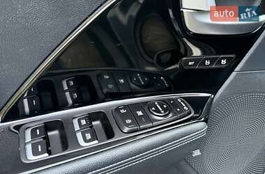 Позашляховик / Кросовер Kia Niro 2020 в 
