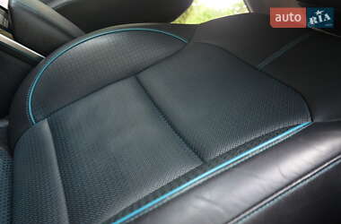 Внедорожник / Кроссовер Kia Niro 2020 в 