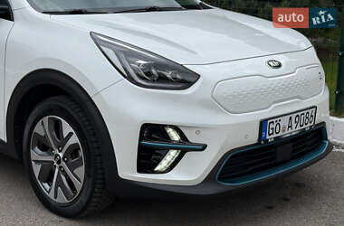 Позашляховик / Кросовер Kia Niro 2021 в 