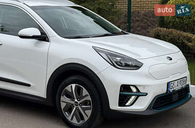 Позашляховик / Кросовер Kia Niro 2021 в 